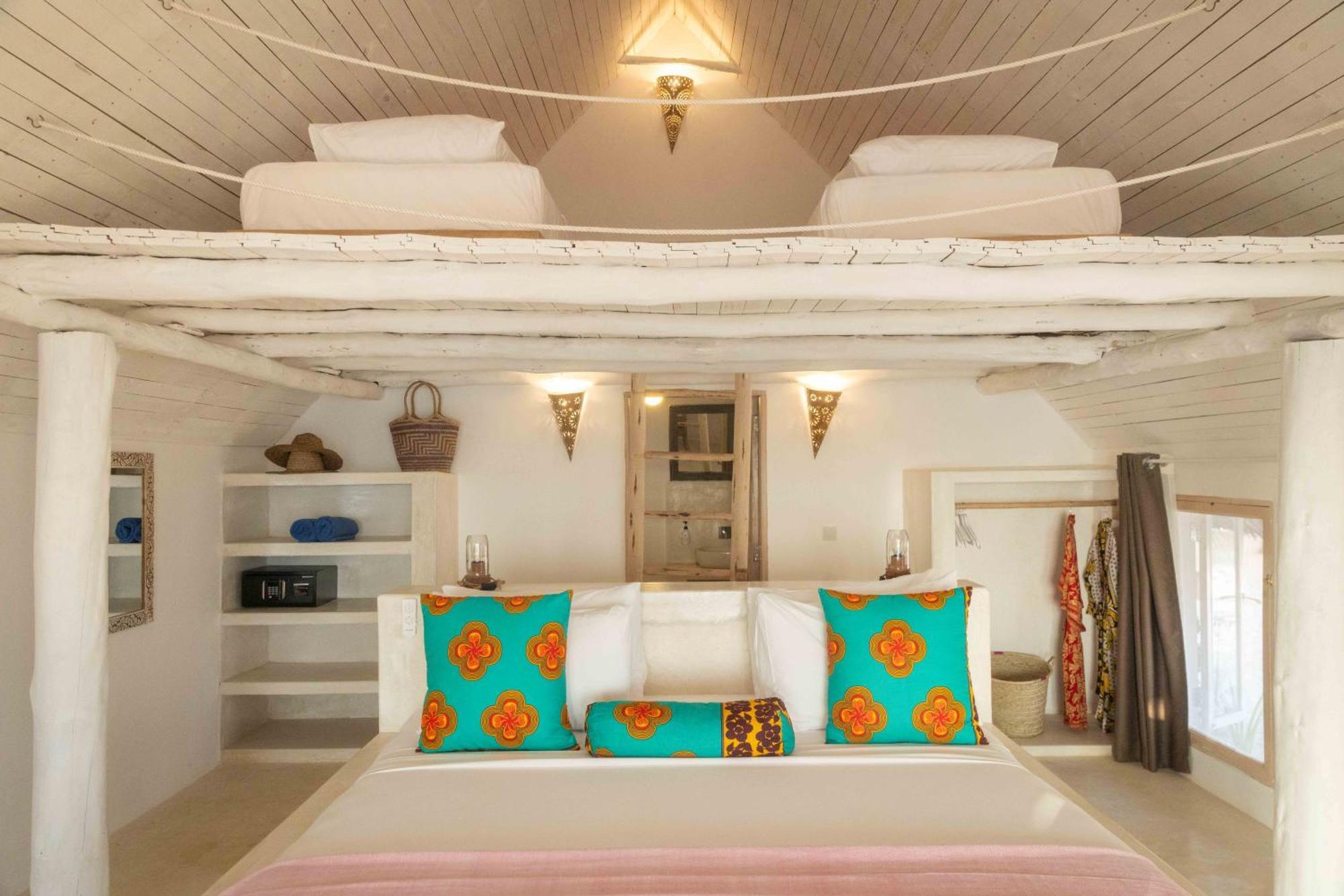 Sharazad Boutique Hotel Джамбиани Экстерьер фото